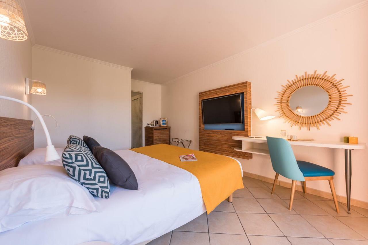 Hôtel de l'Esterel Saint-Raphaël Habitación foto